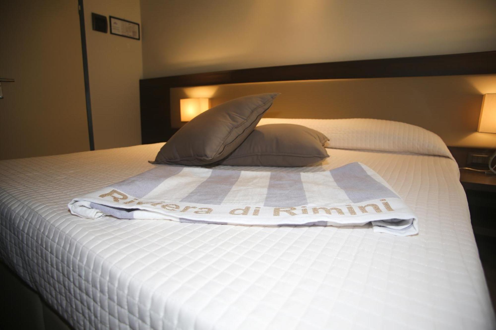 Hotel Dear Rimini Exterior photo